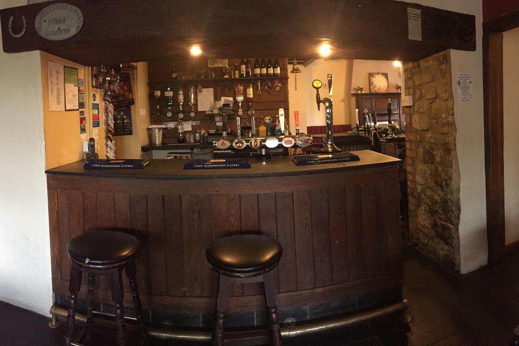 The Nags Head Tredegar Bed & Breakfast Nant-y-bwch Exterior photo